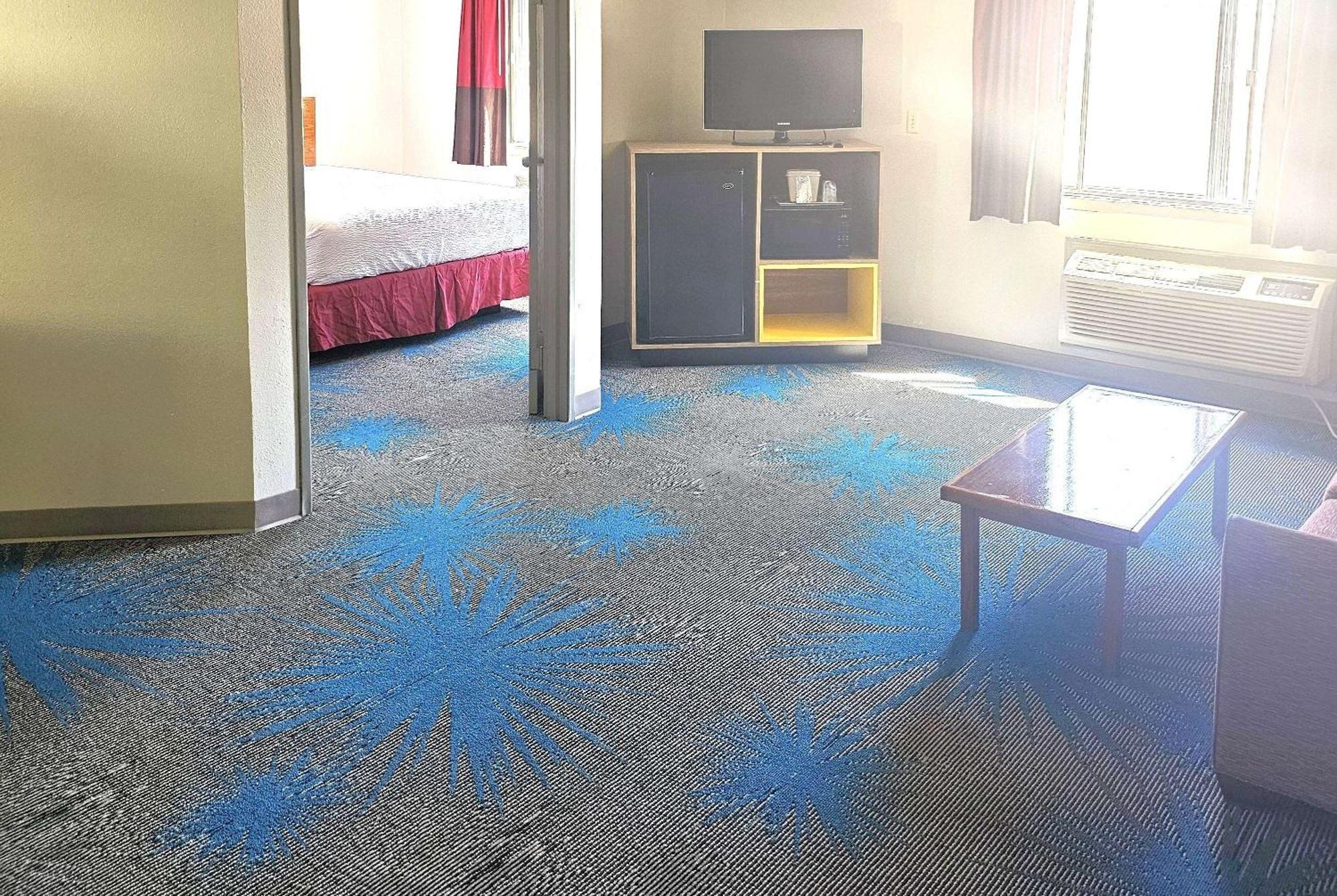 Days Inn By Wyndham North Sioux City Exterior photo